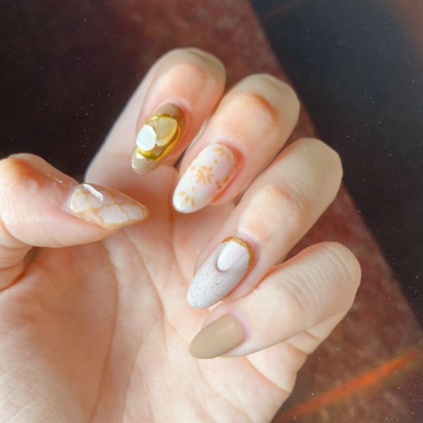 xr:d:DAFko685CnQ:27,j:2870310996636879569,t:23060204